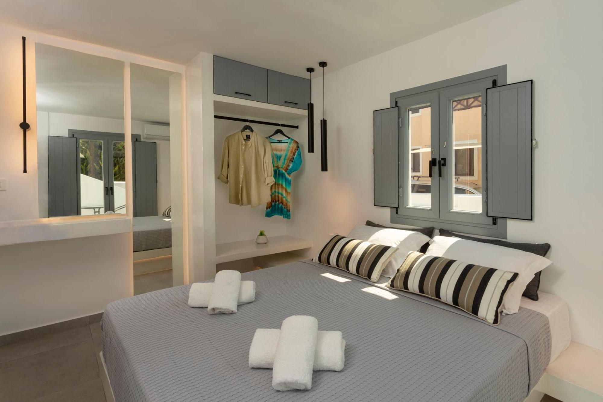 Linea Luxury Suites Fira  Eksteriør bilde